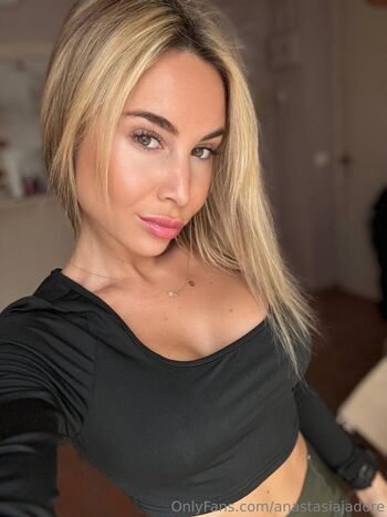anastasiajadore