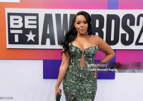 Angela Simmons
