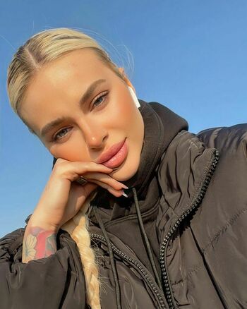 Angelika Kramer