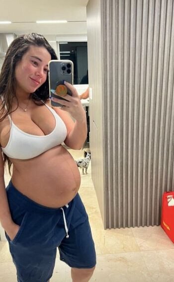 Angie Varona