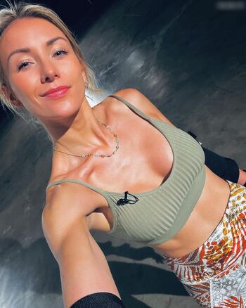Anna-Carina Woitschack