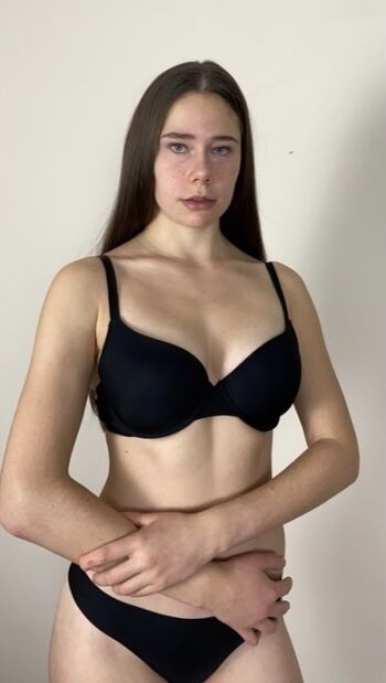 Anna Corinna Samek