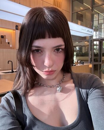 Anna Dreamy ASMR