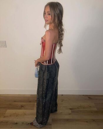anna_lore
