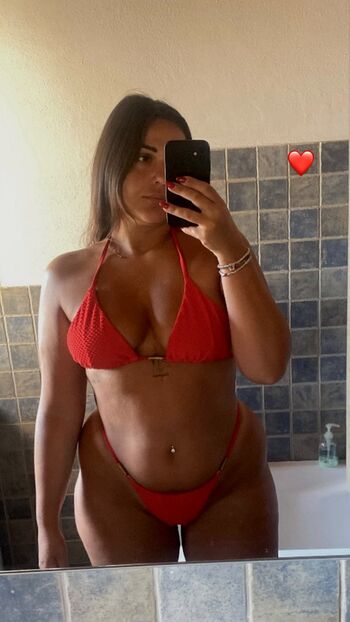 Anna Sale