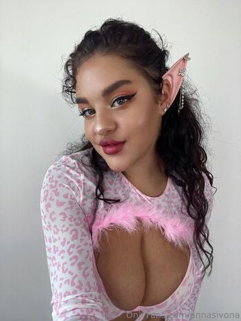 annasivona