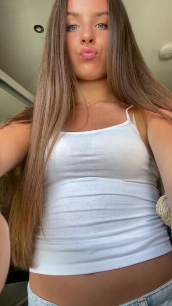 Annelise Brundell