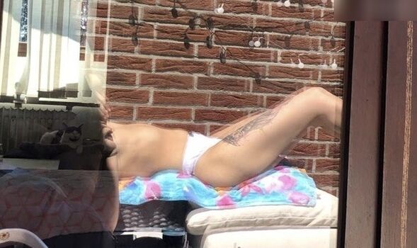 Anni_xoxo