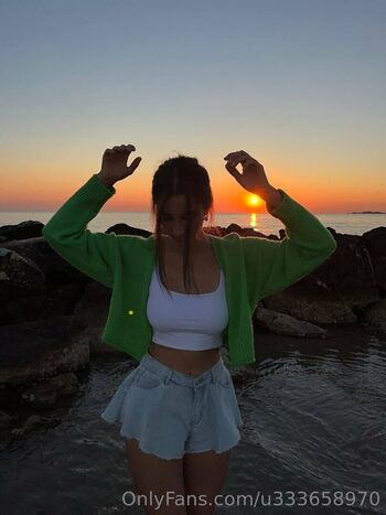 annie_aa