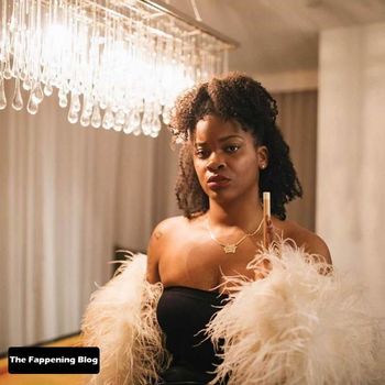 Ari Lennox