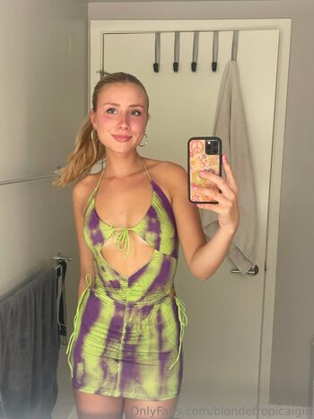 aria_davis
