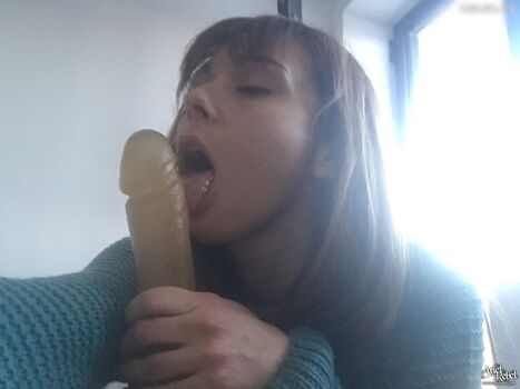 Ariel Rebel