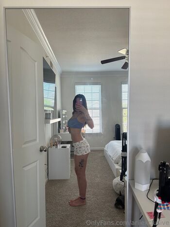 ariiexclusive