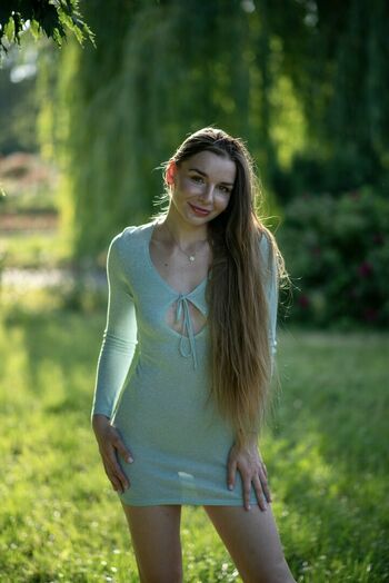 Arina Shy