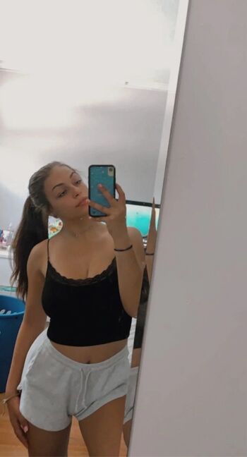 ashleighmarchetti_