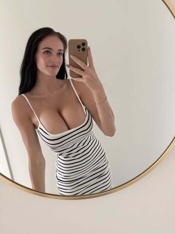 Ashley Bricks