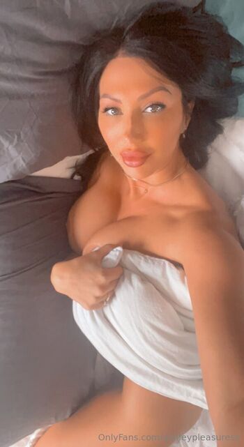 ashleypleasuress