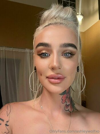 ashleywolfxo