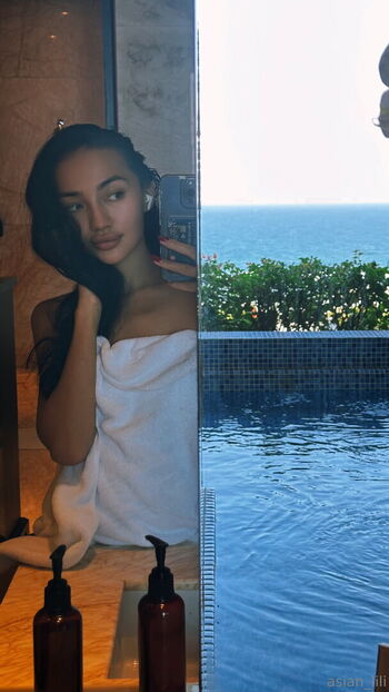 asian_lili