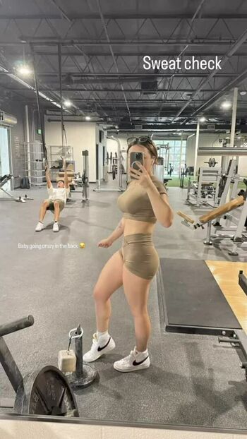 Asianbootygirl