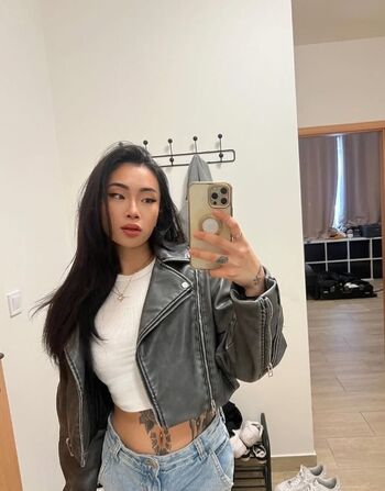 asianiina
