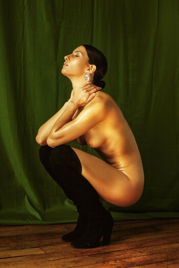 Aurelie Lacombe