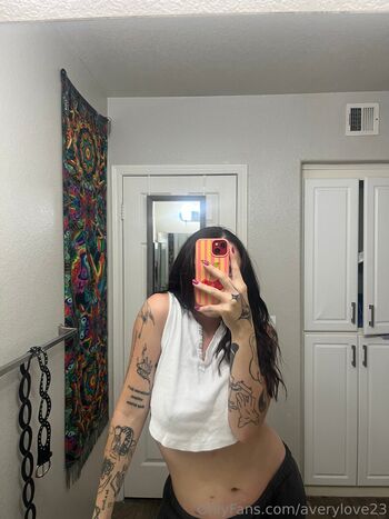 averylove23