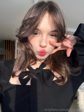averymayy