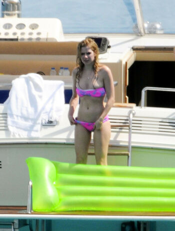 Avril Lavigne