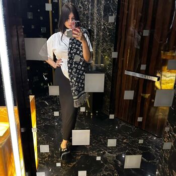Ayesha Takia