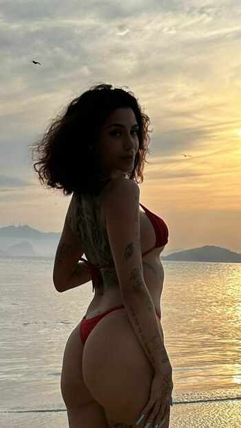 AZZY