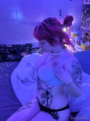 babealexaa