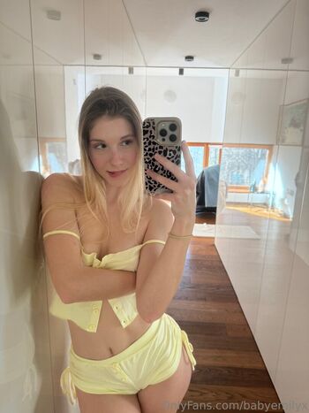 babyemilyx