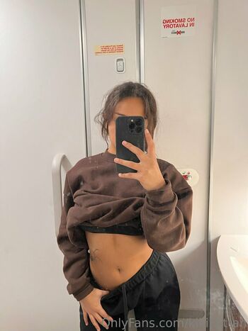 Babyfacedhoe