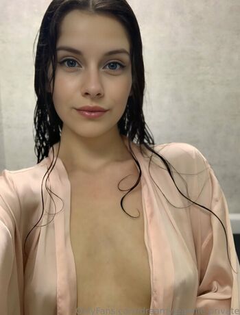 babygirl_margot