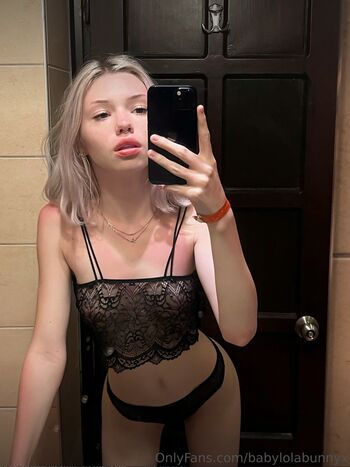 babylolabunnyx