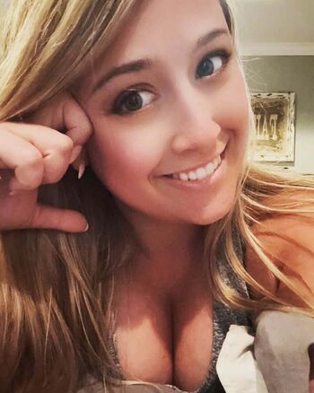 BabyTayTay93_VIP