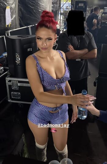 Badmómzjay
