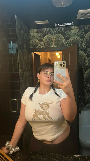 Barbie Ferreira