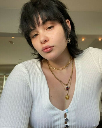 Barbie Ferreira