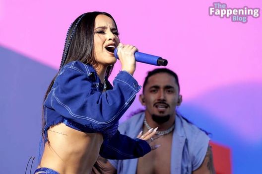 Becky G