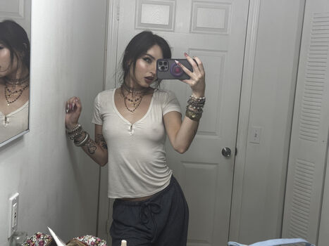 Full leaked Beebee asmr private onlyfans photo