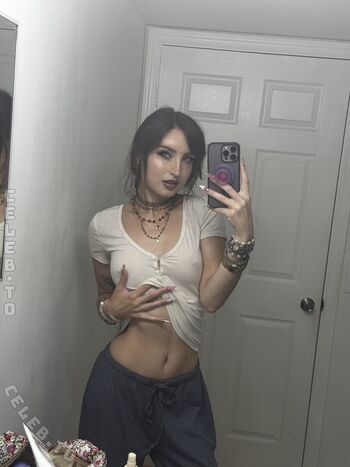 Full leaked Beebee private onlyfans photo