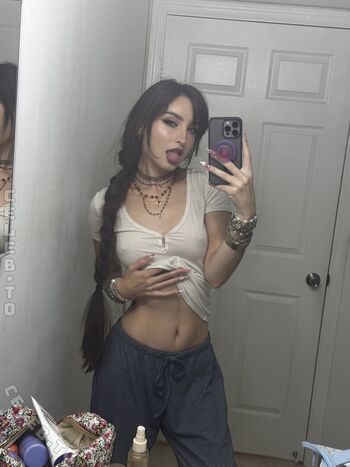 Full leaked Beebee private onlyfans photo