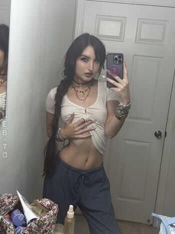 Full leaked Beebee private onlyfans photo