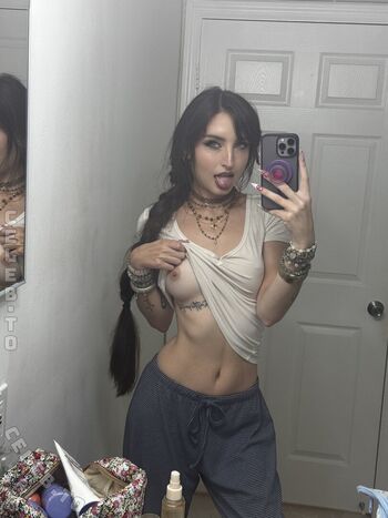 Full leaked Beebee private onlyfans photo