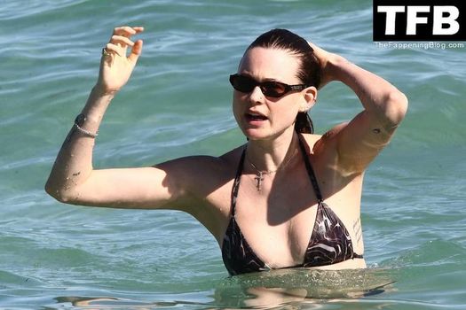 Behati Prinsloo