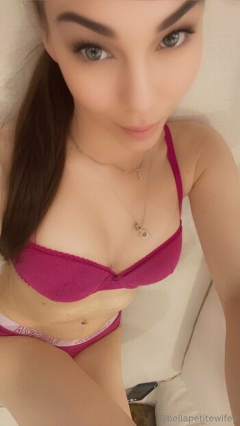 bellapetitewifey