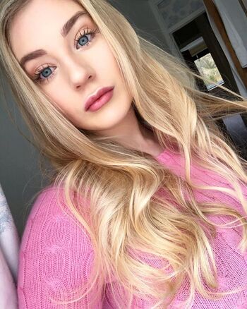 Bethany Lily April