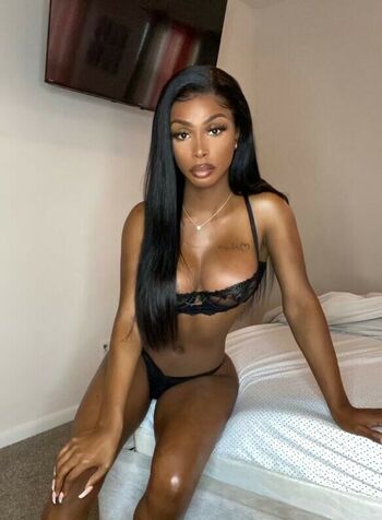 Bianca Cash